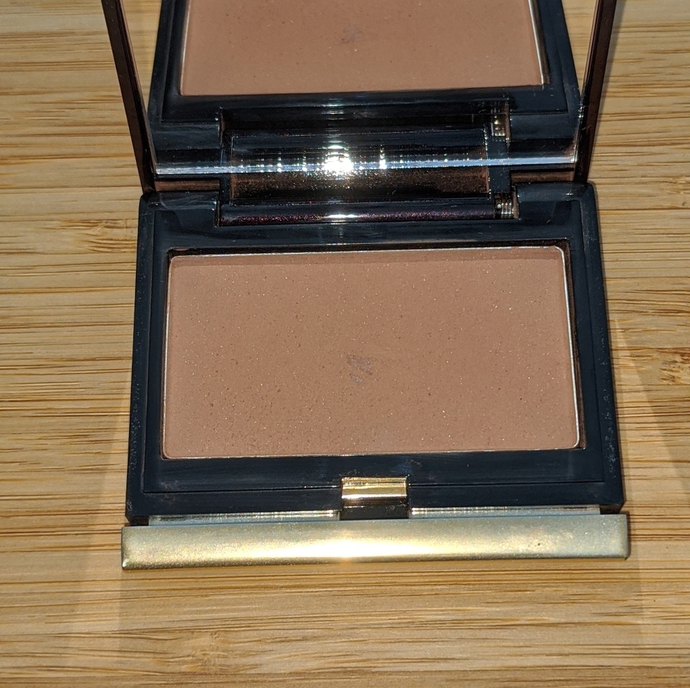 Kevyn Aucoin Contour Powder - Deep